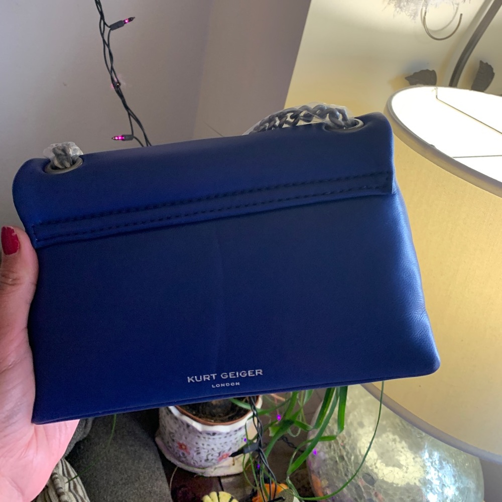 SOLD⛔️Authentic KURT GEIGER LONDON SMOOTH convertible Leather flap magnetic - Picture 4 of 12